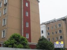 新上大平层,四开间朝南,中间楼层带汽车库,急售