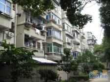 市中心二附院旁 精装两房 中间楼层 光感充足 房东诚心出售