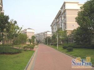 滕王阁风景区单位宿舍电梯房自带独立车库看中可议价