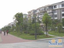 房东诚心出售,交通便利,出行方便