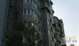 此房中低楼层户型方正实用保养好不欠款诚意出售