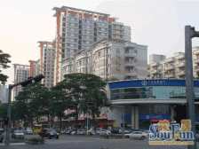 厚街万达广场旁 地铁口 住宅 带电梯 采光充足