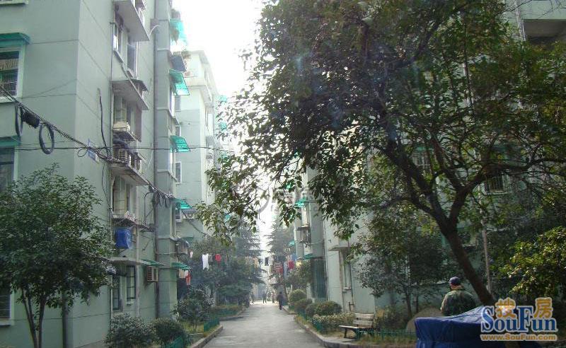小区相关图