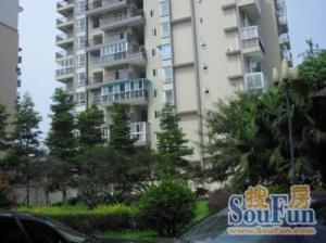 东泰新居4室1厅东南南