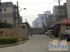 厨卫全明,经典南北,低总价两房,交通出行方便