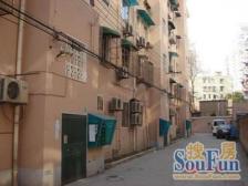 此房满五年,房东诚意出售,得房率高,产权清晰