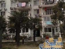 此房满五,南北双露台面积大,小区央坐采光很好