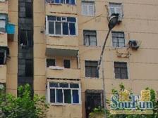 斜土路723弄小区2室1厅1卫西南朝向429.00万元/套出售