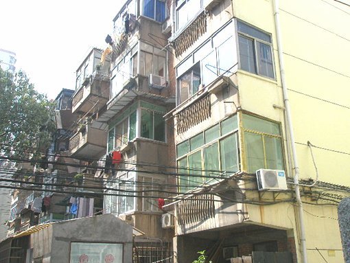 小区相关图