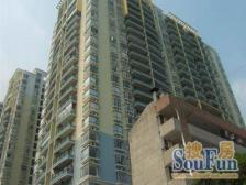 近地铁,飞机大三房,户型方正,