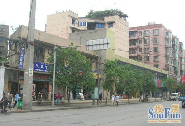 小区相关图