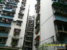 三峡广场 洪逸新村三房84万