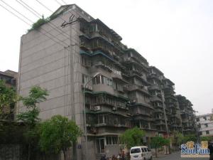 包家巷99号2室1厅西南