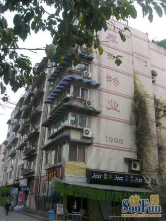 望平滨河路18号院实景图