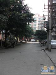 凌远花园2室2厅东南南