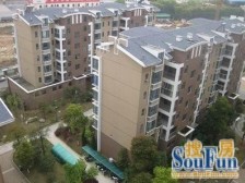 理想家园 中间楼层,南北通透户型方正,业主诚售。