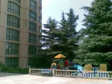 精装全南地铁口房,人车分流小区,随时拎包入住