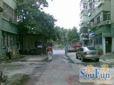 通透户型 地铁4号线口 全天太阳 大三房