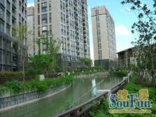 中环内广兰路地铁口景观位置南北通两房