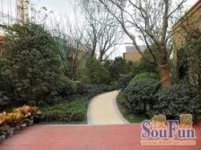 近中环 南北两房 停车方便 满五年 看房有钥匙 诚售