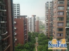 地铁口刚需上车盘 税少 拎包入住