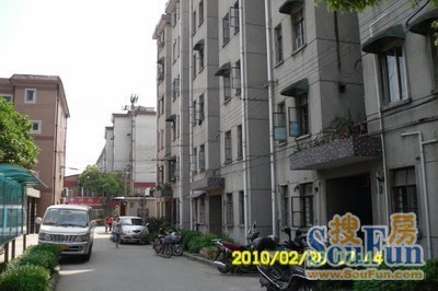 小区相关图