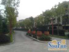 茶园新区 庆隆高尔夫玺馆一房40万