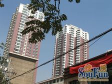 出售兰大盘旋路长城山海苑两室电梯高层可按揭