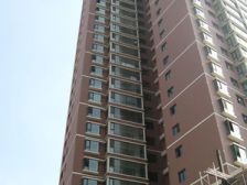 长城山海苑2室1厅采光好停车方便可按揭价格好谈