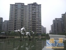 高层精装大平层,楼层位置佳 视野好。