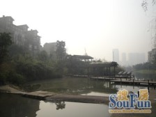 巴国城 同天依云郡四房169万