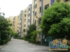 场中路2471弄 1室1厅 南 北