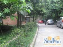 1号线15号线旁小高 中间楼层 业主诚心出售 随时看房