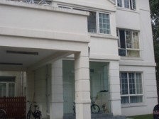 康桥半岛五期别墅,三层双拼花园120平比较大,采光好