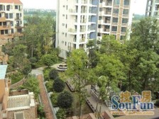 边城香格里 4室1厅 东南