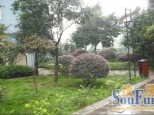 石桥铺 岭秀枫景三房95万