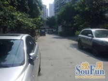 南湖路双轻轨电梯房,价格便宜 安心出售可谈 配套成熟