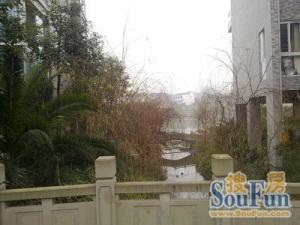 现代生态水城上岛一期 4室2厅 南 北