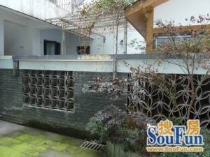 美都华庭5室2厅东南