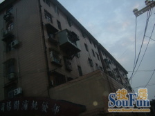 锦西路150弄1室0厅西北