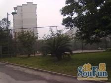 土桥车站旁住家房,背靠花溪河,邻近农贸市场