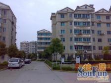 精装修2房带电梯,黄浦江江景房,下楼公园