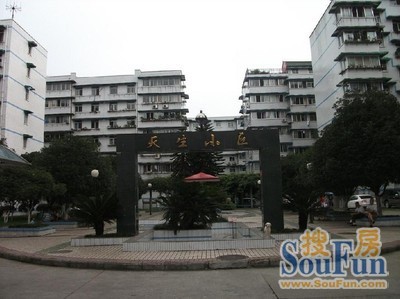 小区相关图