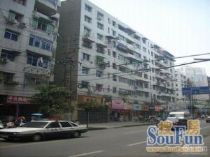 渊明北路市容局宿舍南北通透,采光好近地铁视野好,诚心出售