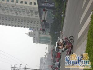 洪都北大道燃气公司宿舍 精装三房二厅 环境好 户型方正