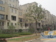 恒茂红谷新城二期 南北通透,采光好 装修好,环镜优美 视野好,诚心出售