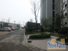 漫岭云天 1室1厅 南