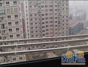 东华锦城四居二中交通方便地铁口铜锣湾广场旁
