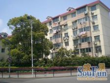 龙潭小区 1室1厅 南 北