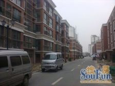 悬珠花园 电梯房两室一厅一卫出售 精装自住房 保养好